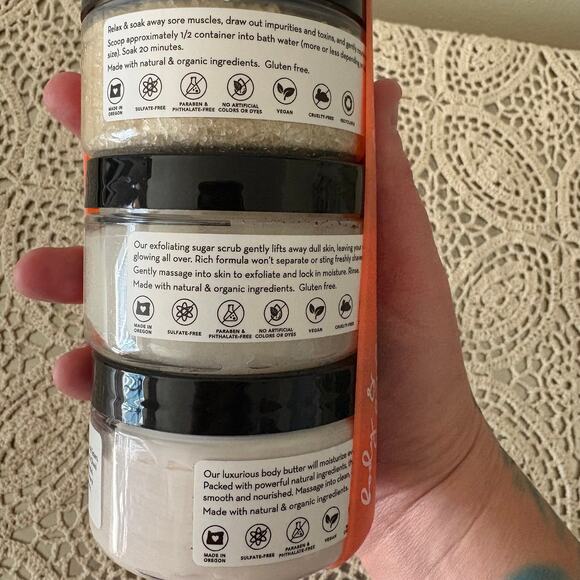 DANI Coconut Hibiscus Bath and Body Trio 4OZ Each Scrub Bath Soak Body Butter - Picture 4 of 7